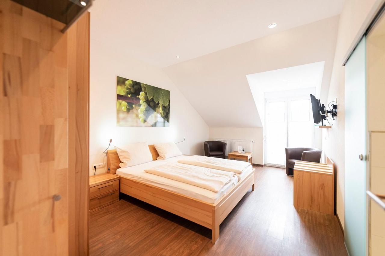 Weingut Und Gastehof Borst Hotel Nordheim am Main Екстериор снимка